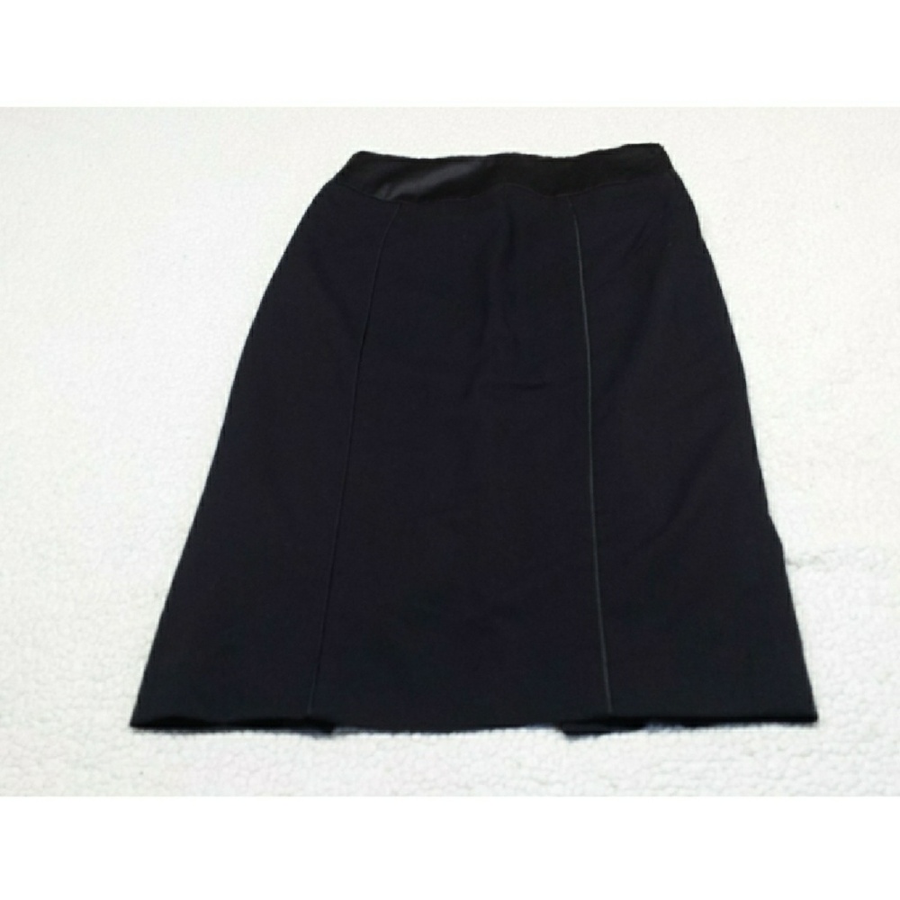 H&M Black Skirt size 4